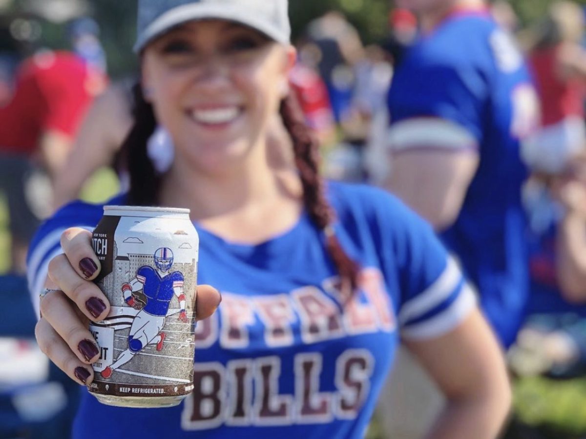 https://buffalocal.com/wp-content/uploads/2020/09/tailgating-with-buffalo-beer.jpg